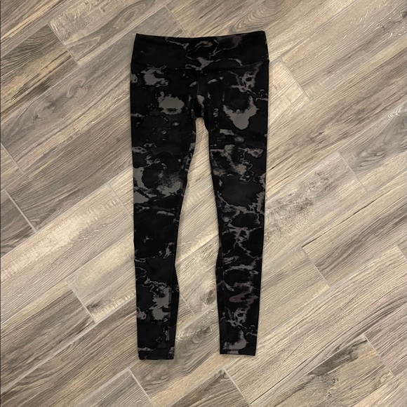 ALO Yoga Pants - ALO yoga pants
